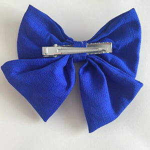 Bow hair clip (Royal blue)